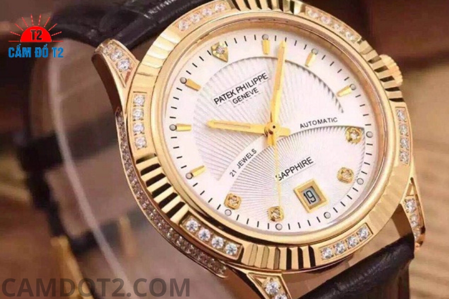 Dich-vu-cam-dong-ho-patek-philippe-tai-TPHCM