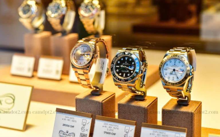 Cầm các loại đồng hồ Rolex
