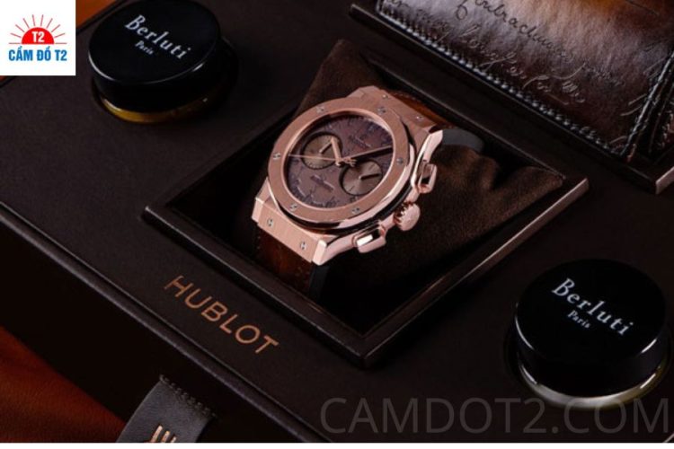 cầm đồng hồ mất hộp mất thẻ