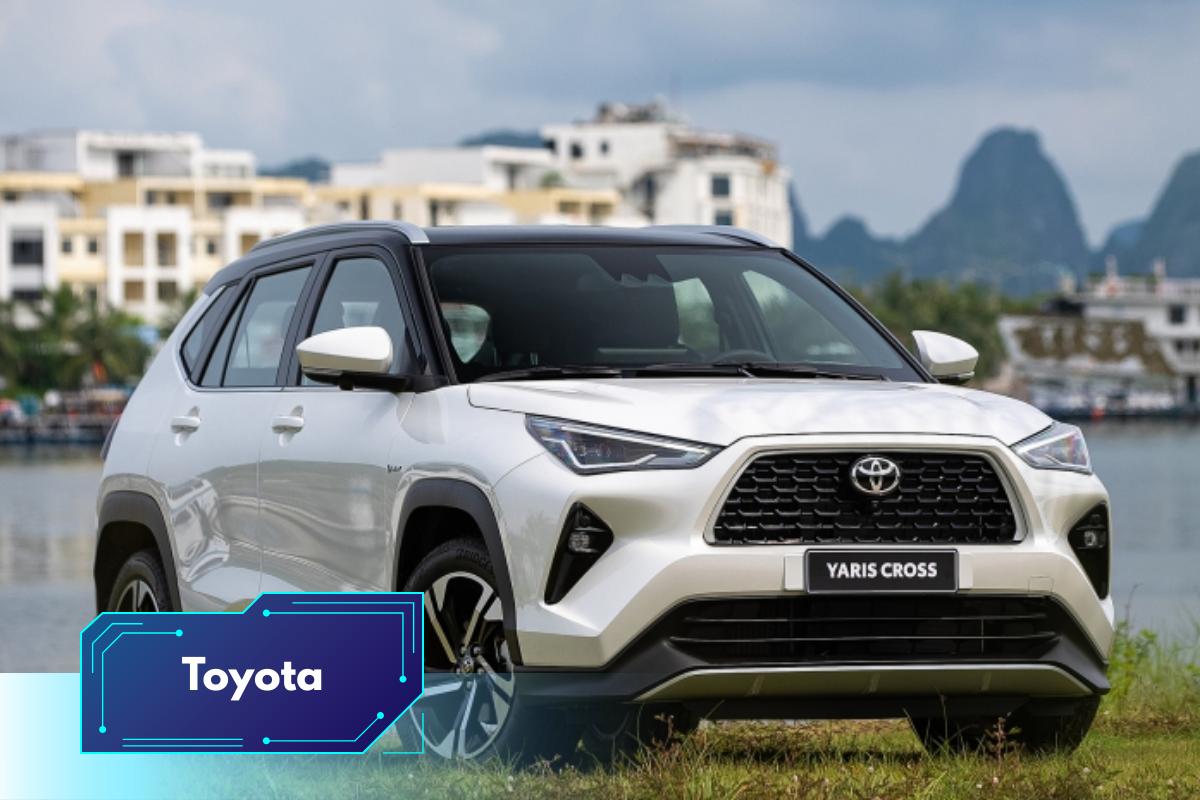 Cầm xe ô tô Toyota